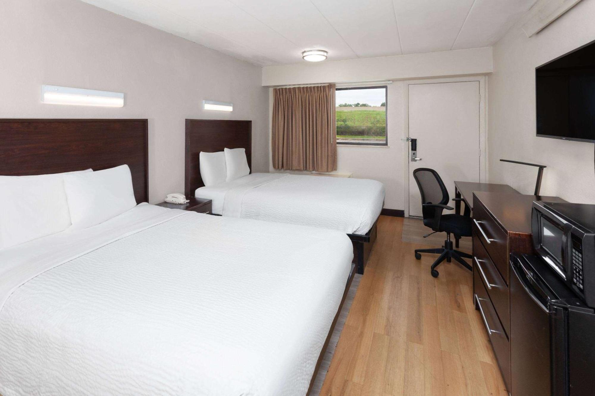 Travelodge By Wyndham Peoria Exterior foto